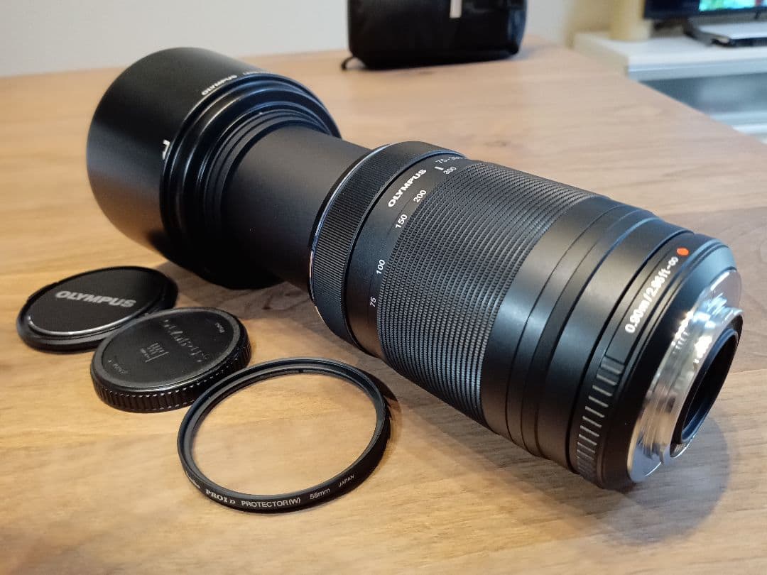 【レンズプロテクター付】 OLYMPUS 75-300mm II ED MSC