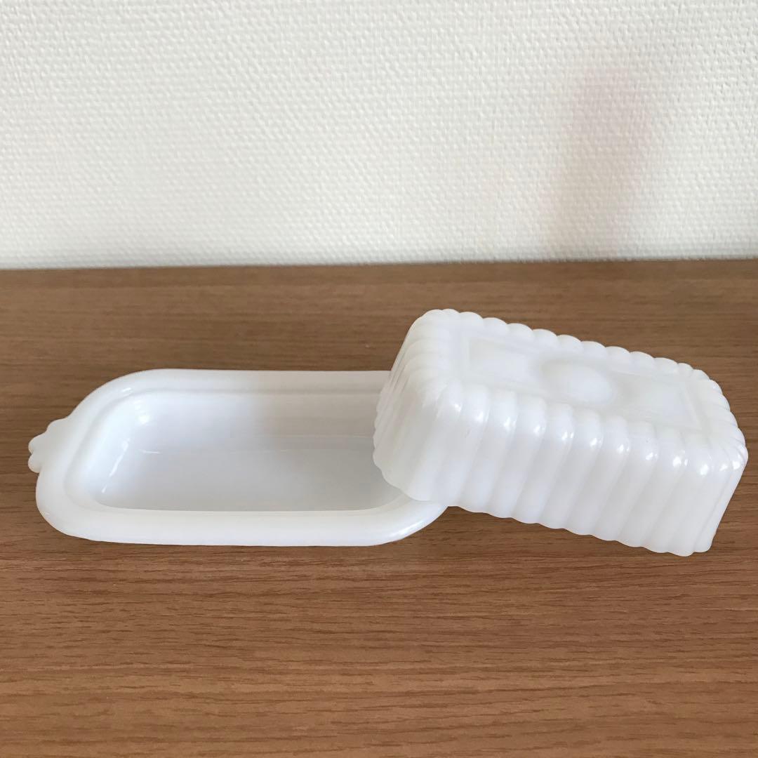 レア　1950'S ヘーゼルアトラス　ミルクガラス　バターケース　バタープレート