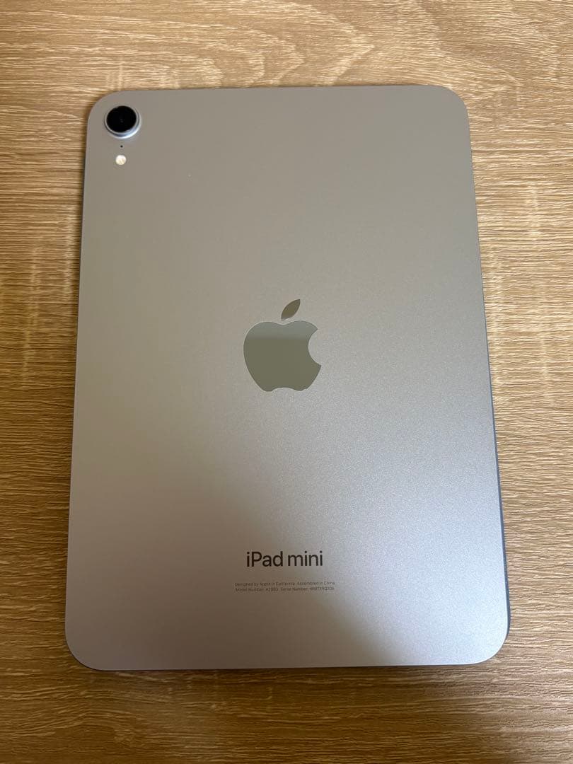 超美品 iPad mini 第7世代 本体＋純正Smart Folioつき