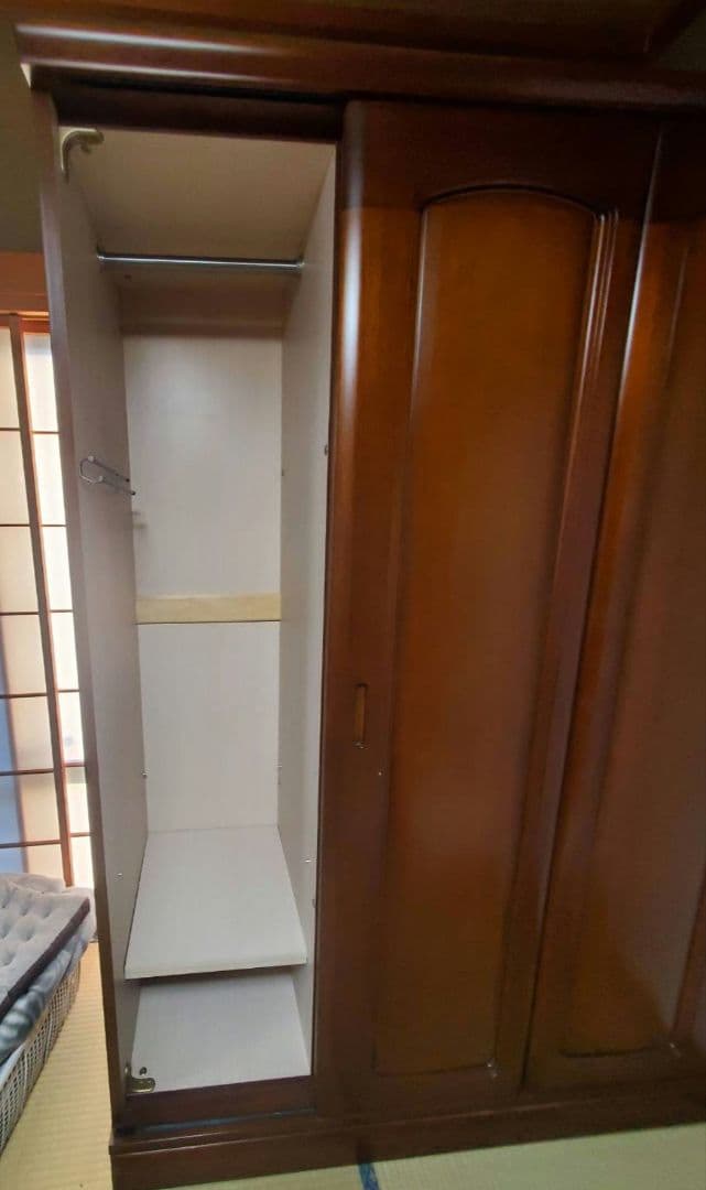 洋ダンス　天然目　鏡　クローゼット収納　スライド式　ミラー　婚礼家具　洋服ダンス