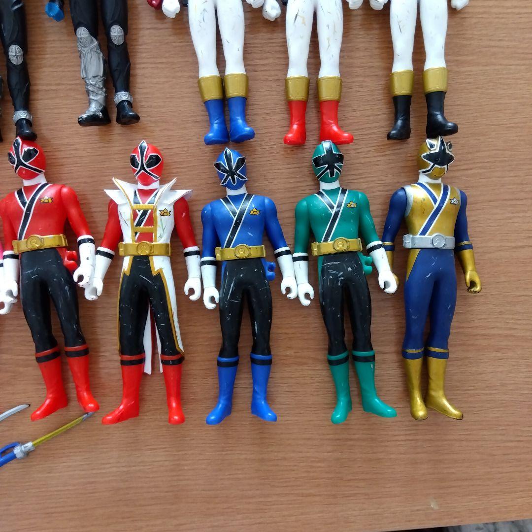 戦隊ヒーロー フィギュアセット　ソフビ