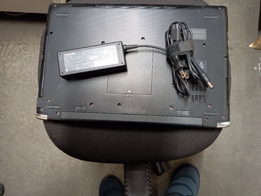 dynabook T75/EB Corei7 SSD128 8GB 第7世代