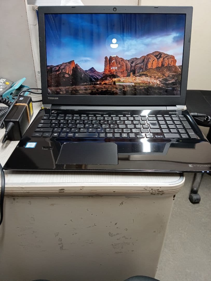 dynabook T75/EB Corei7 SSD128 8GB 第7世代