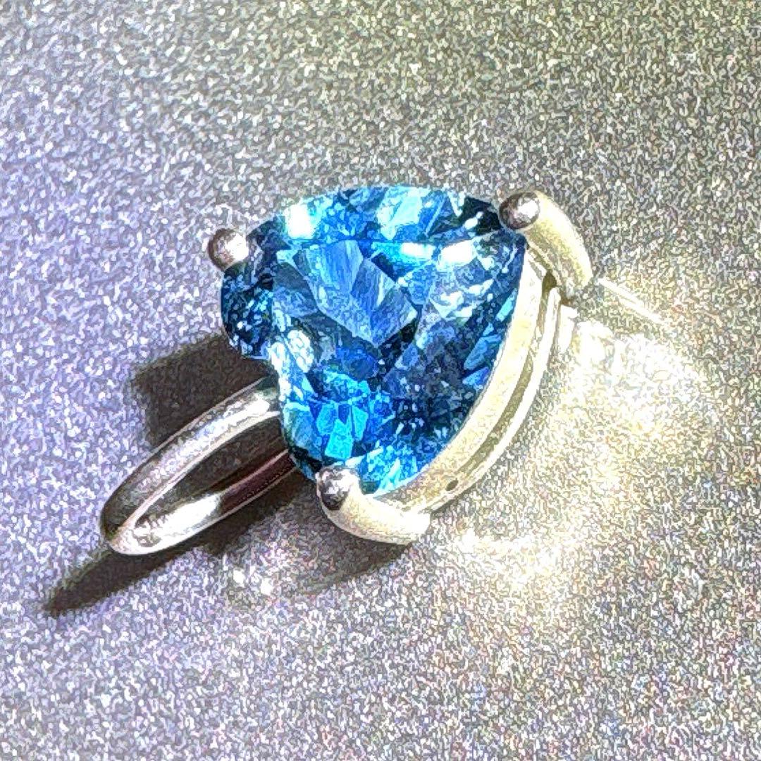 宝石質　ロンドンブルートパーズ　ハートペンダント