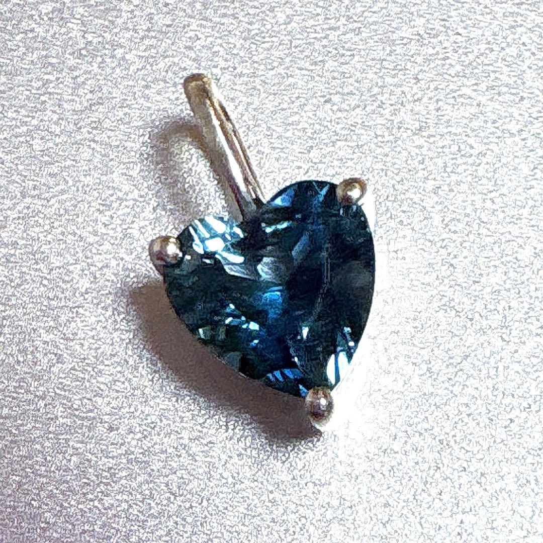 宝石質　ロンドンブルートパーズ　ハートペンダント