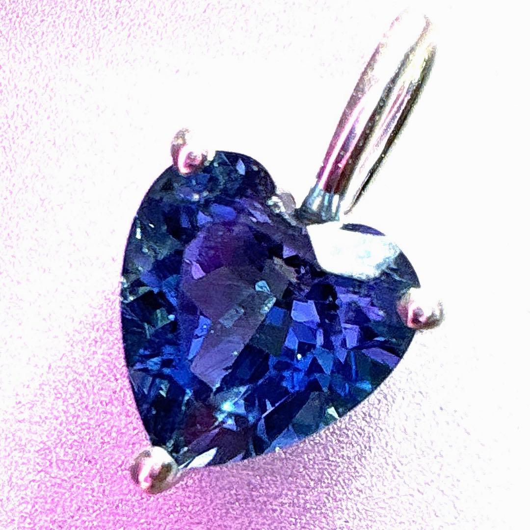 宝石質　ロンドンブルートパーズ　ハートペンダント