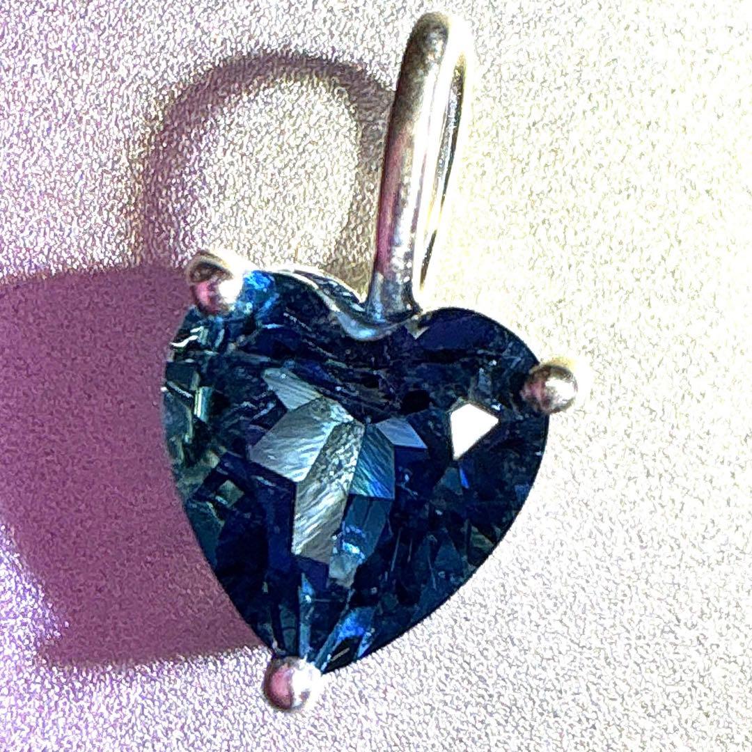 宝石質　ロンドンブルートパーズ　ハートペンダント