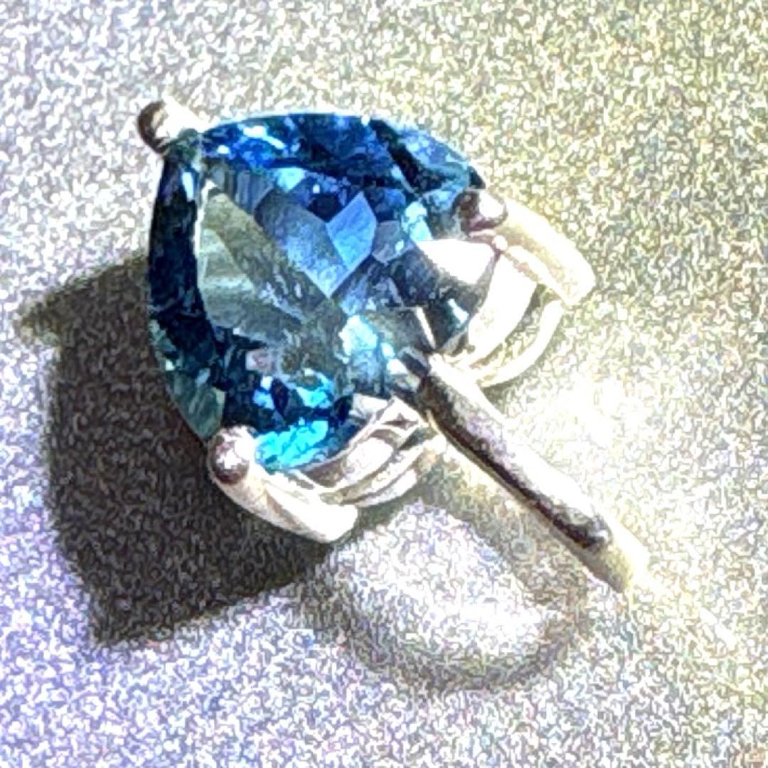 宝石質　ロンドンブルートパーズ　ハートペンダント