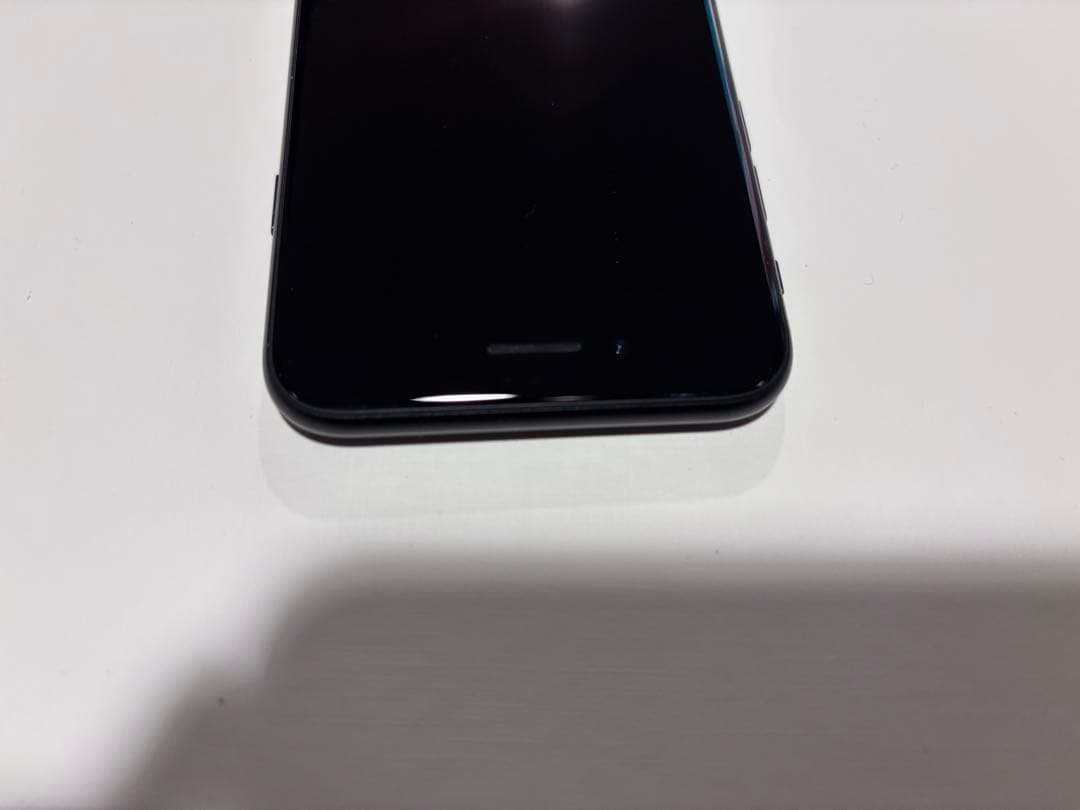 iPhone SE 第2世代64GB ブラック バッテリー最大容量85%