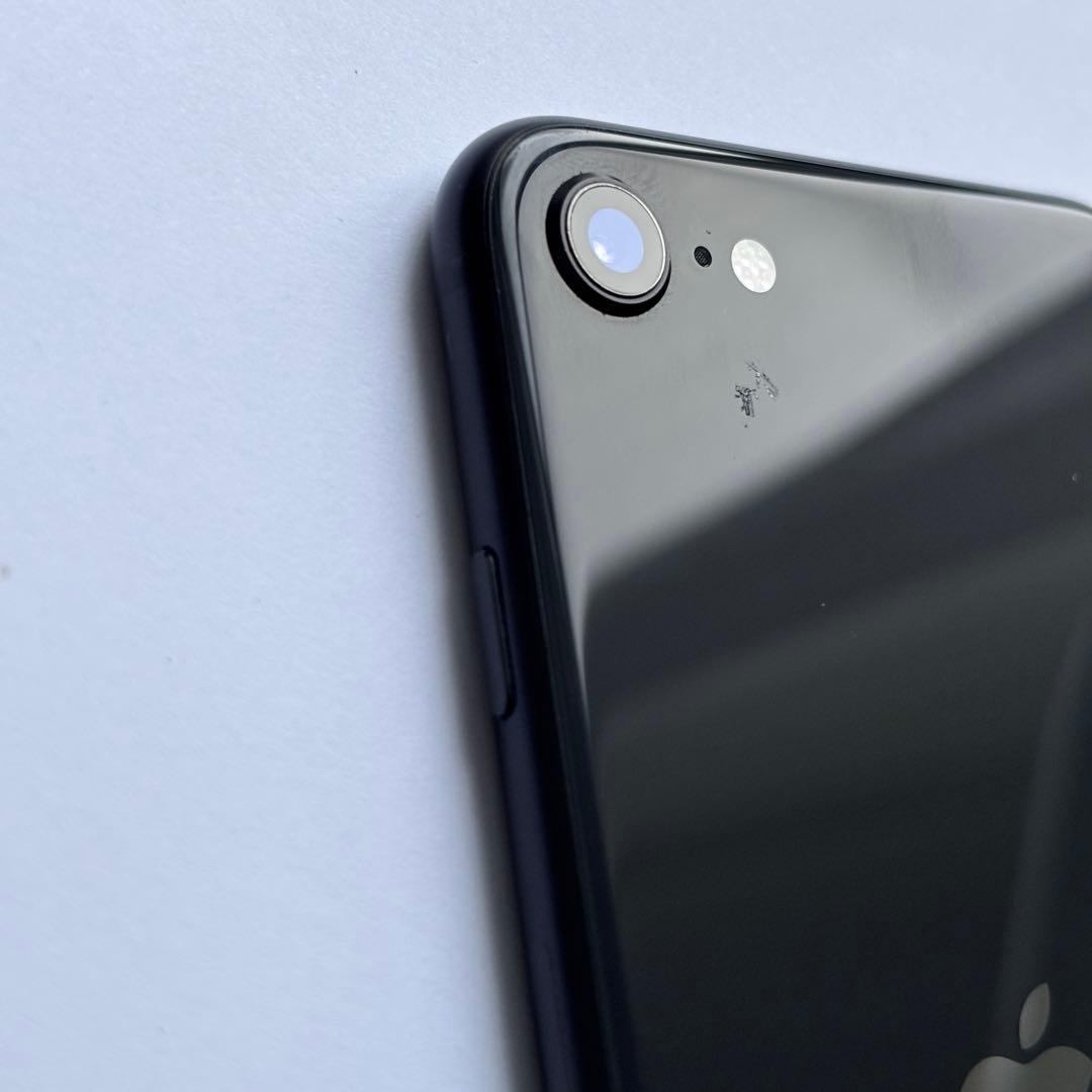 iPhoneSE(第2世代)64GB simロックなし