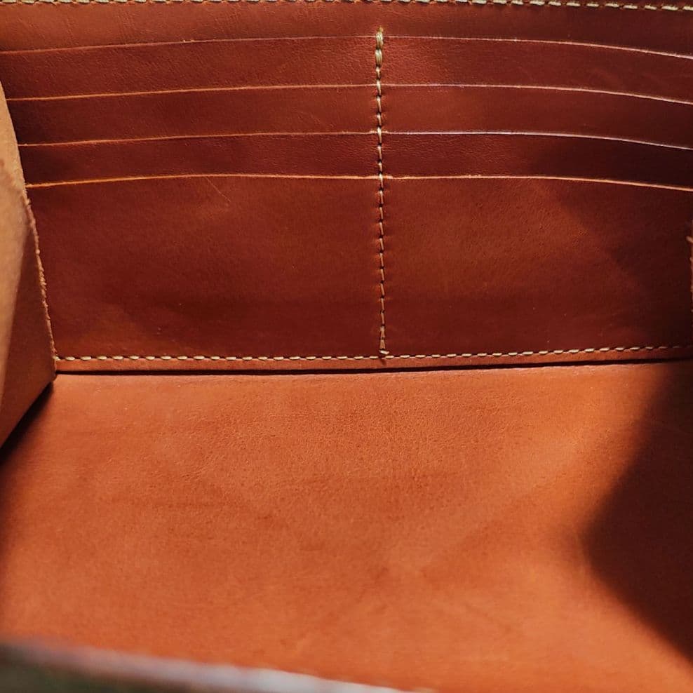 ANNAK(アナック) 栃木レザー ギャルソンロングウォレット　グリーン本革