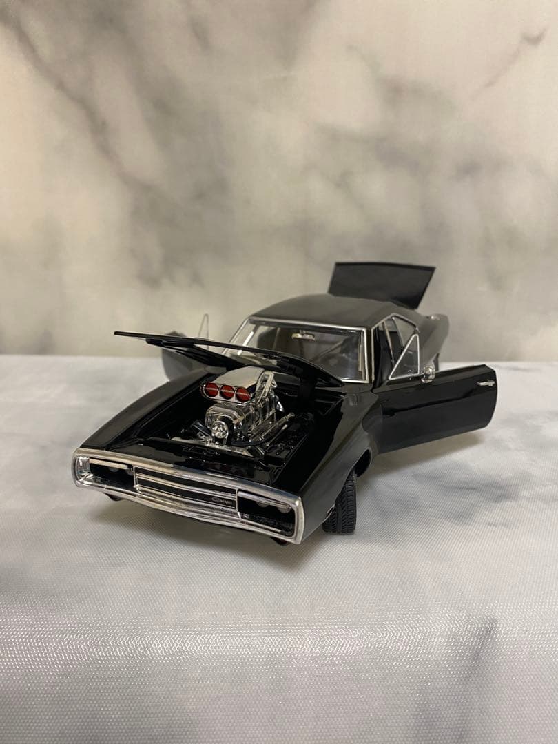ワイルドスピード特別精密モデル1:24 ダッジチャージャー限定品‼️