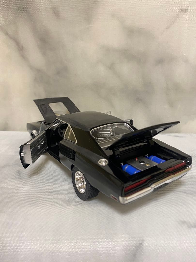 ワイルドスピード特別精密モデル1:24 ダッジチャージャー限定品‼️