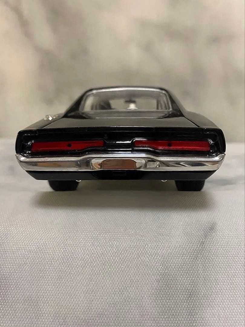 ワイルドスピード特別精密モデル1:24 ダッジチャージャー限定品‼️