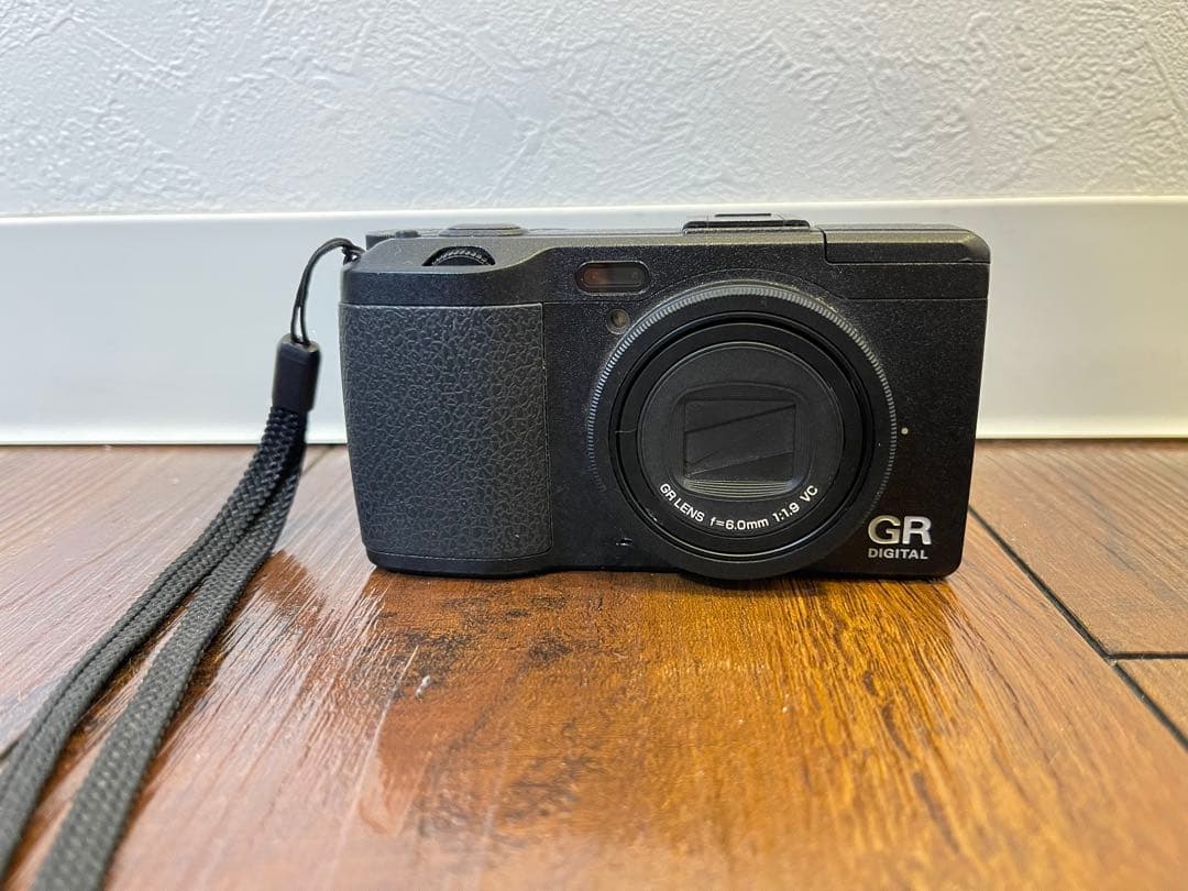 RICOH GR DIGITAL IV コンパクトデジタルカメラ