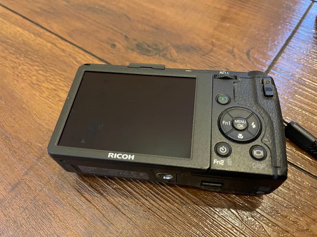 RICOH GR DIGITAL IV コンパクトデジタルカメラ