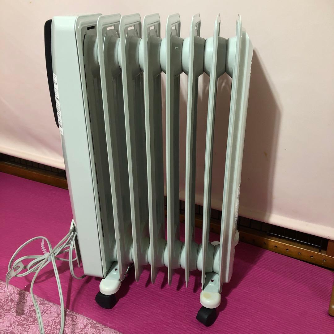 デロンギ デジタルラディアント オイルヒーター KHD410812-BK