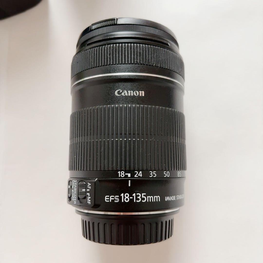 Canon EOS 70D ダブル ズーム レンズキット 一眼レフカメラ