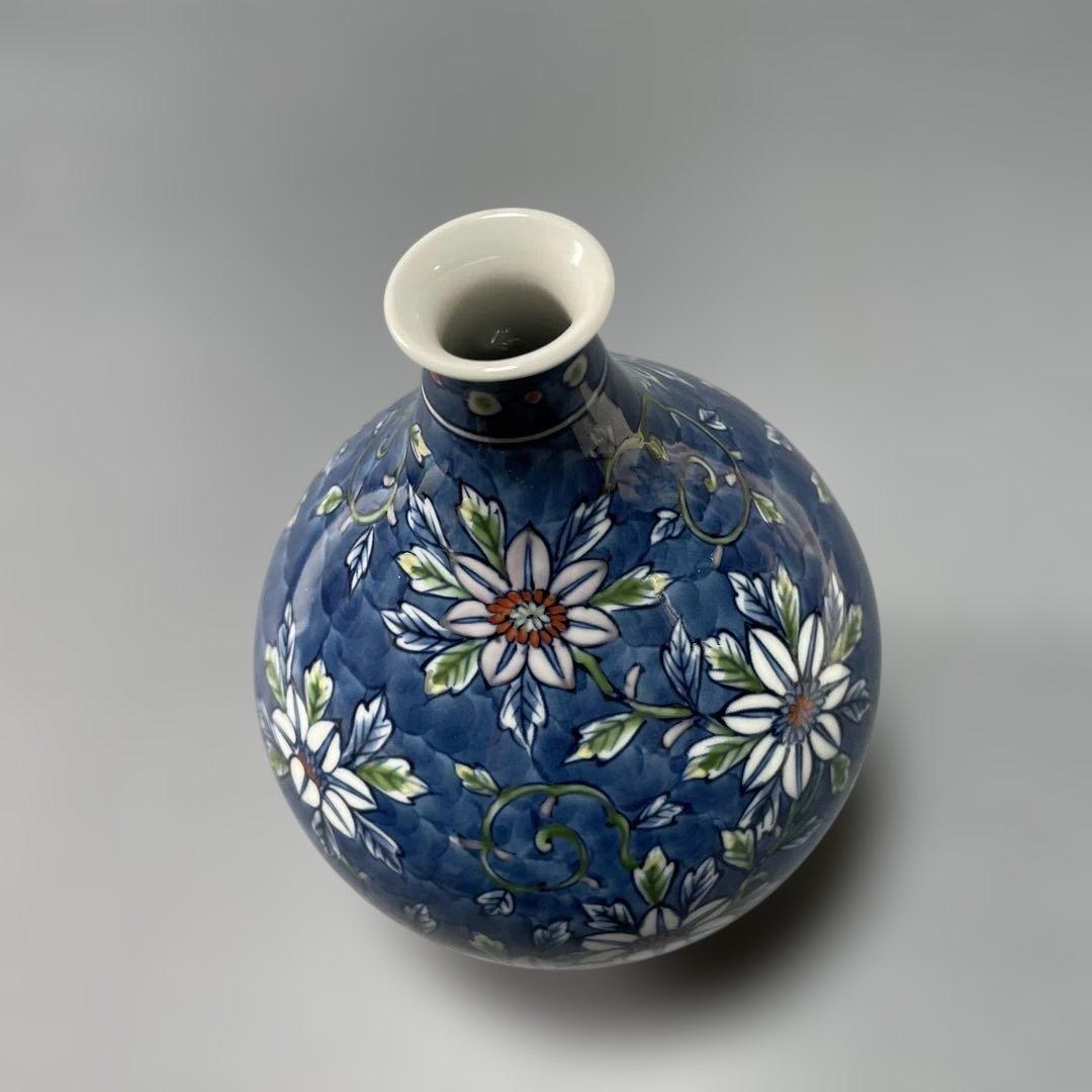 館林源右衛門　染錦濃鉄線花文　花瓶・花器