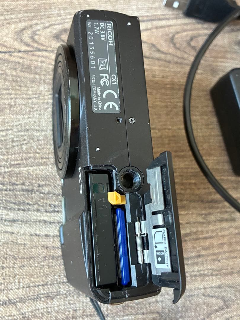 【通電動作可・ジャンク扱い】リコー RICOH CX1 コンパクトデジタルカメラ