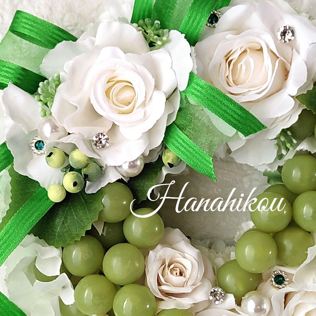 ホワイトローズと白ブドウの爽やかリース♪♪