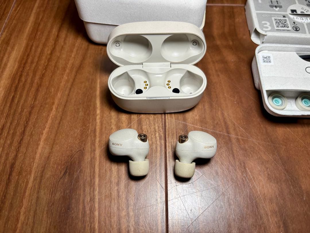 SONY ソニー WF-1000XM4 ワイヤレスノイズキャンセリングイヤホン