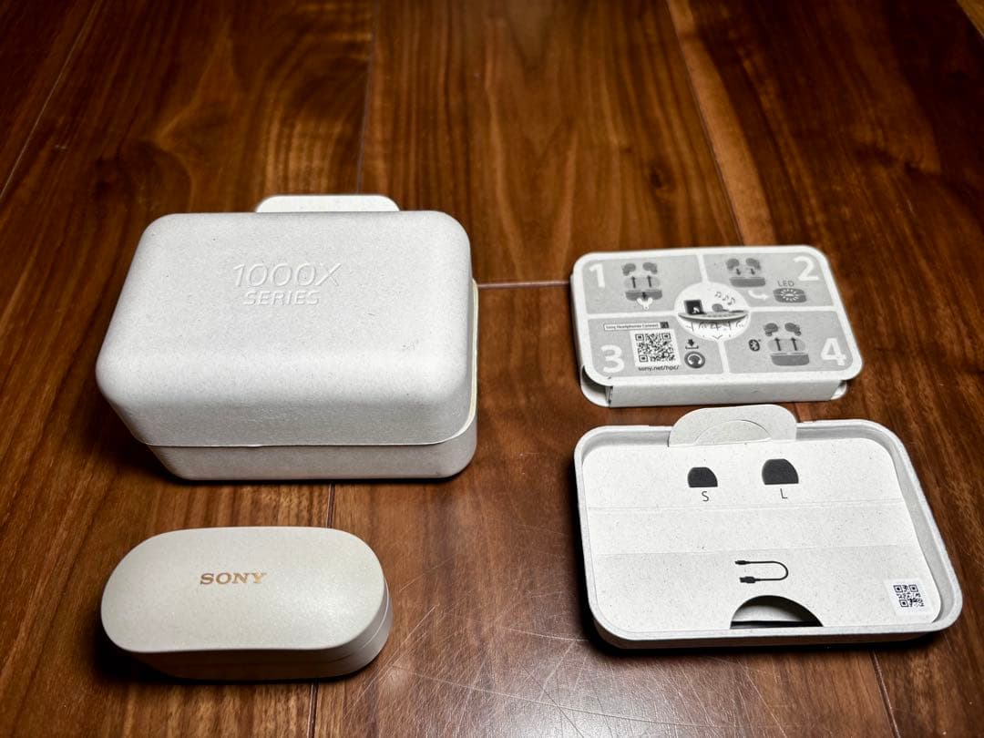 SONY ソニー WF-1000XM4 ワイヤレスノイズキャンセリングイヤホン