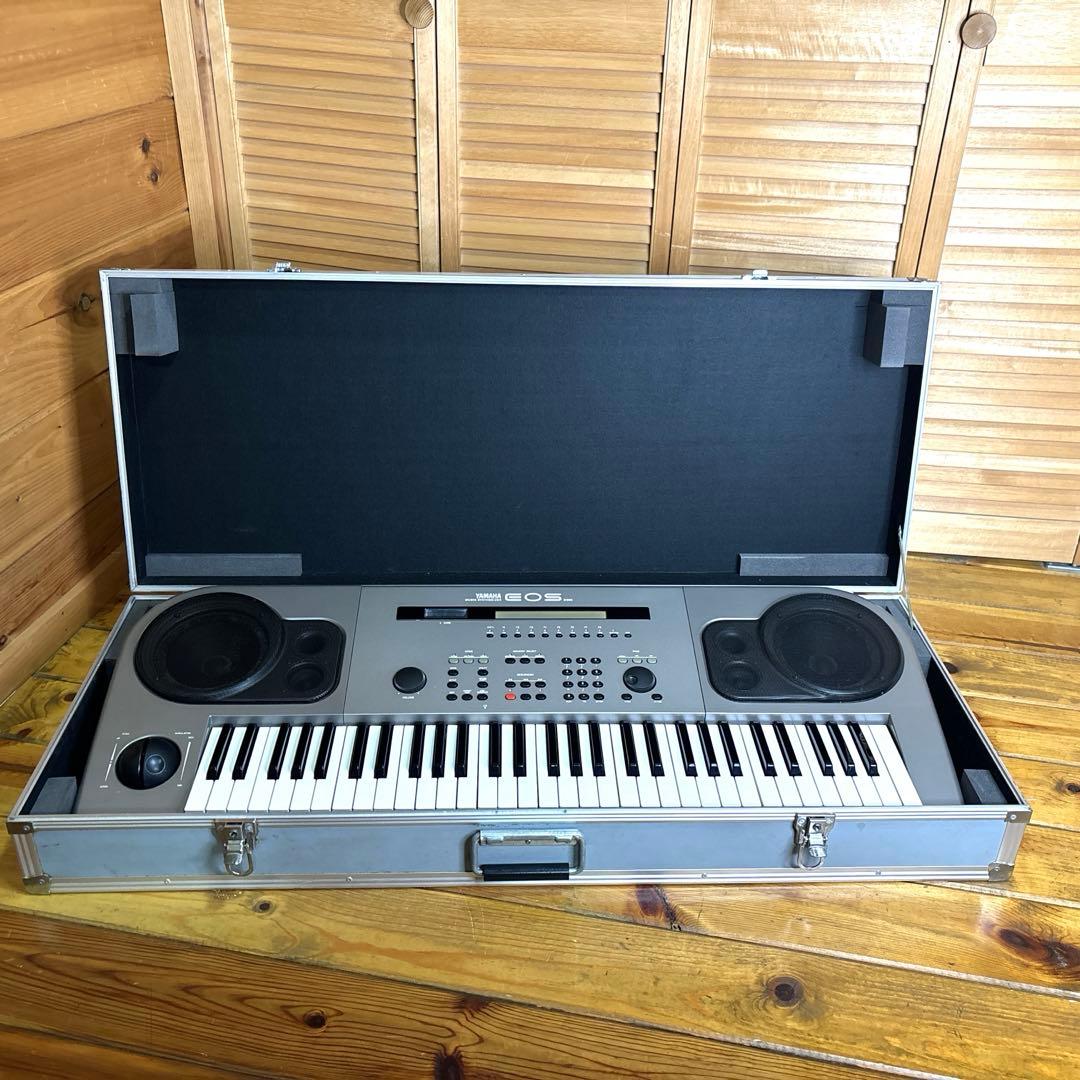 【小室哲哉氏監修】 YAMAHA EOS B500 シンセサイザー ケース付