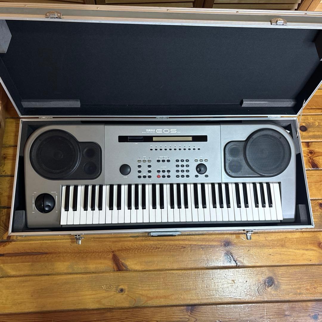 【小室哲哉氏監修】 YAMAHA EOS B500 シンセサイザー ケース付