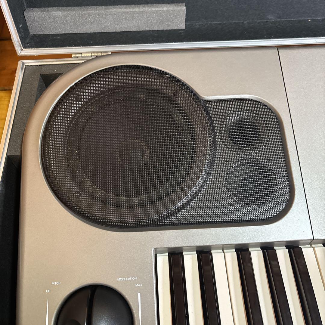 【小室哲哉氏監修】 YAMAHA EOS B500 シンセサイザー ケース付