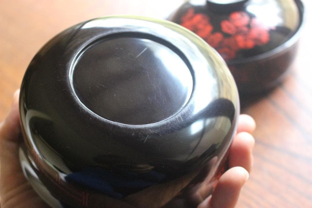時代逸品！時代黒漆に風情ある朱漆菊文の映える煮物椀2点（検輪島塗雑煮椀漆器吉野塗