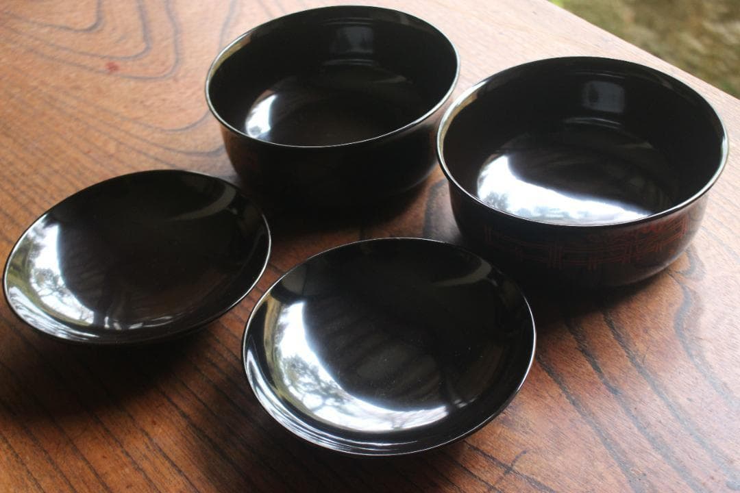 時代逸品！時代黒漆に風情ある朱漆菊文の映える煮物椀2点（検輪島塗雑煮椀漆器吉野塗