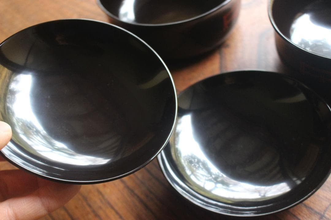 時代逸品！時代黒漆に風情ある朱漆菊文の映える煮物椀2点（検輪島塗雑煮椀漆器吉野塗