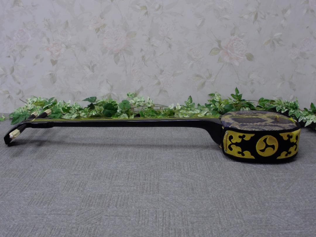 14FF3456 蛇柄 へび柄　三味線　ハードケース付