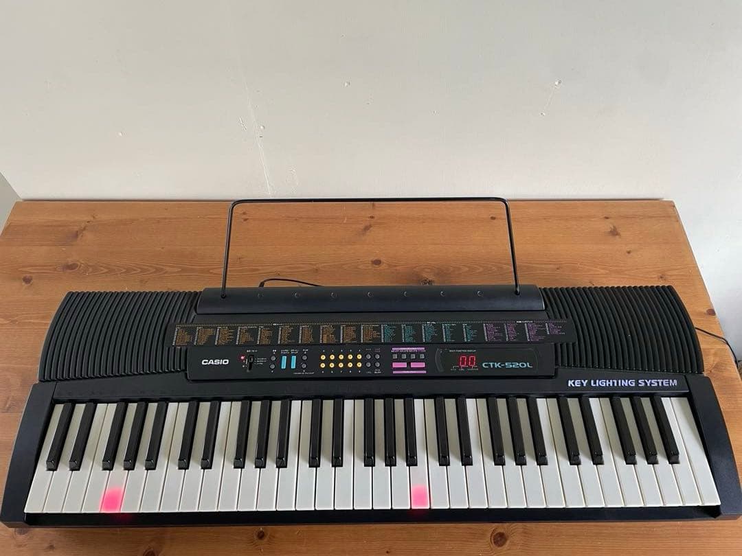 CASIO CTK-520L 電子キーボード