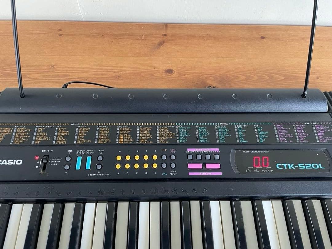 CASIO CTK-520L 電子キーボード