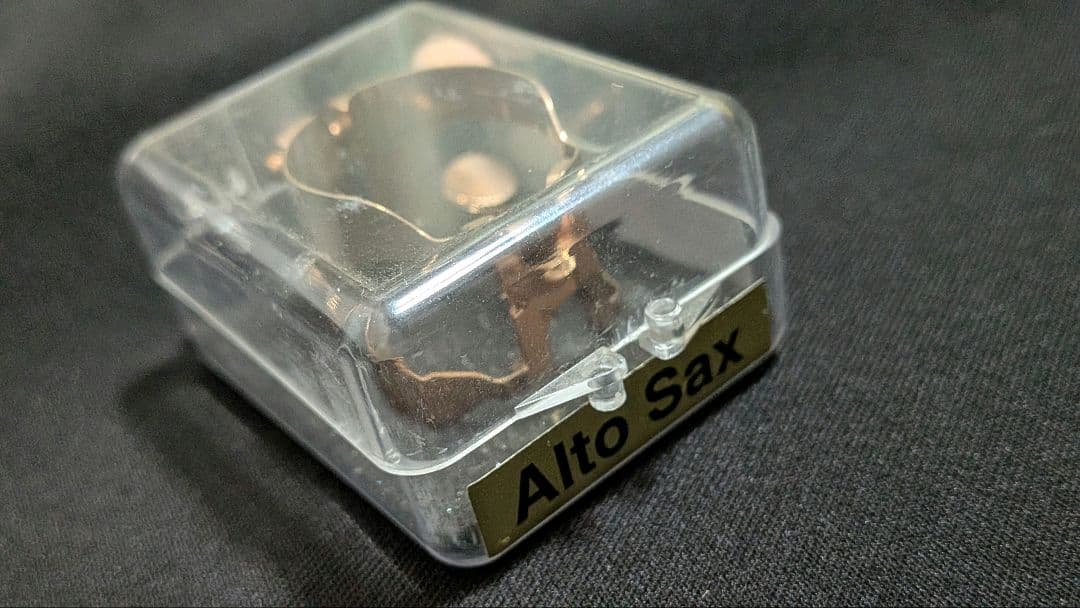 ハリソン ピンクゴールド アルトサックスリガチャー