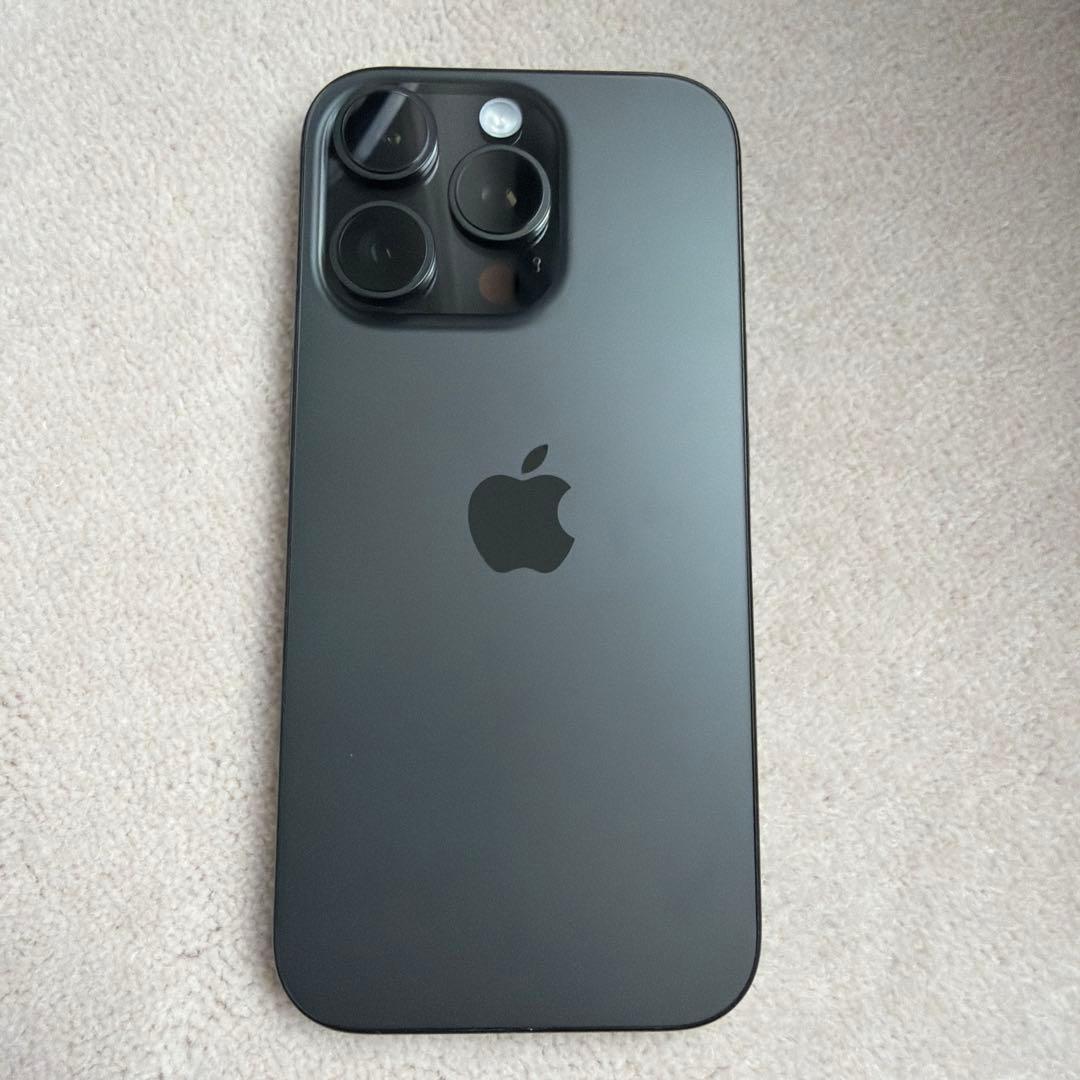 1*9様 Apple iPhone 16 Pro 1TB ブラック