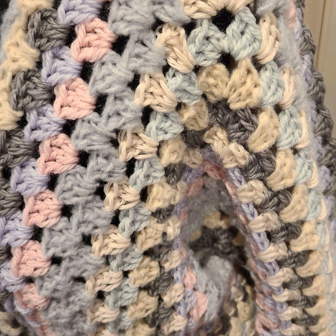 ゆき様　グラニースクエアデザイン スヌードとカーデガンのセット