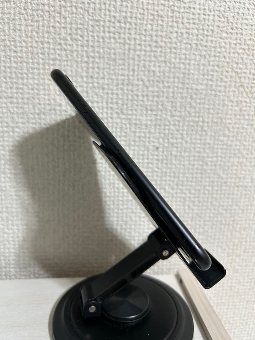 【バッテリー100%】【即日発送！】iPhone7 ブラック 256GB