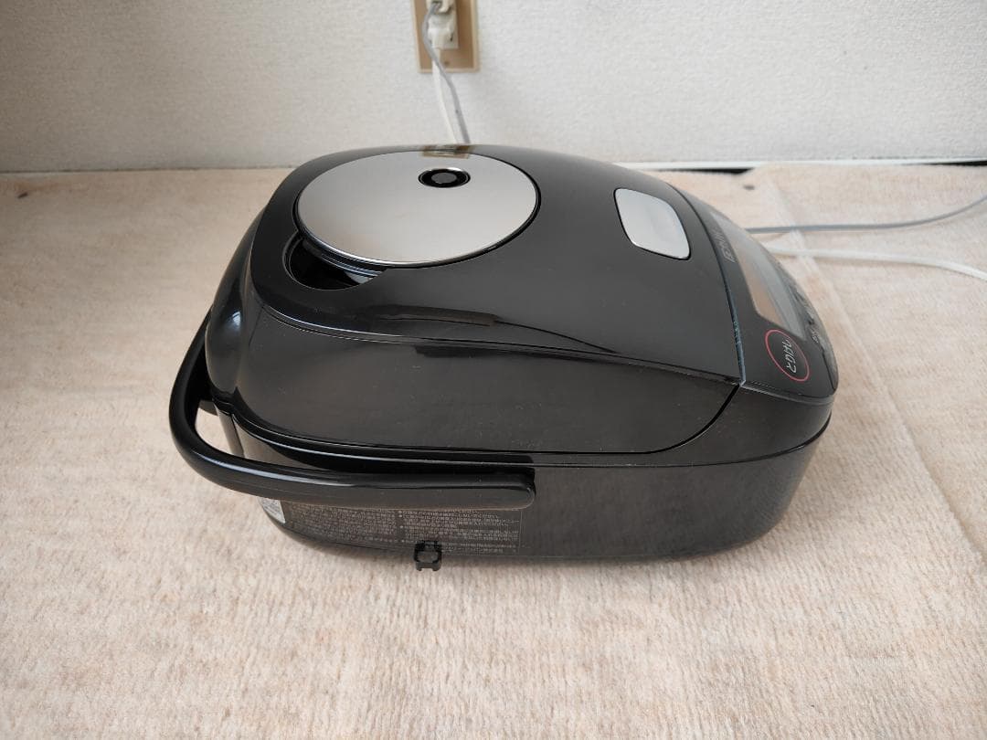 象印 圧力IH炊飯器 NP-BJ10 （5.5合炊き）箱及び説明書付き
