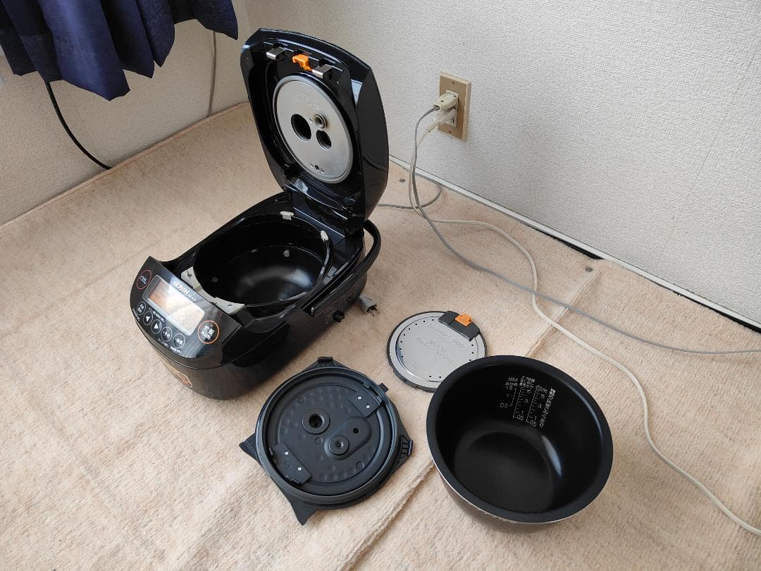 象印 圧力IH炊飯器 NP-BJ10 （5.5合炊き）箱及び説明書付き