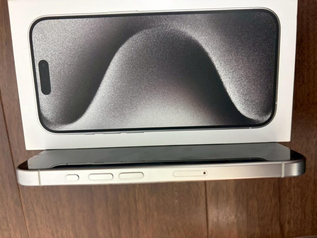 【中古品iPhone15 Pro 128GB simフリー