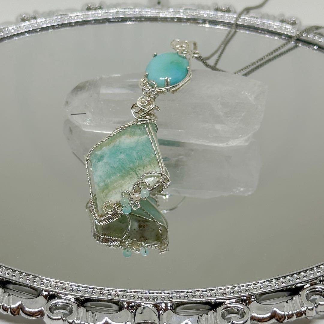 カリビアンブルー・カルサイトとターコイズ のワイヤージュエリー