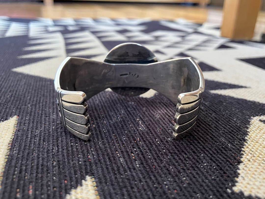 ホピ族Gary&Elsie Yoyokieゲーリーアンドエルシーヨヨキ バングル