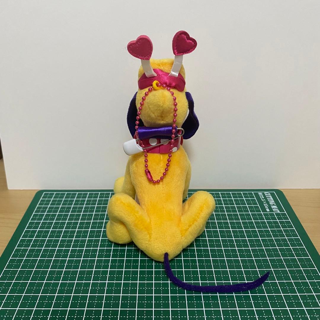 【初年度版】ディズニー　パルパルーザ　プルートぬいぐるみバッジ 2024