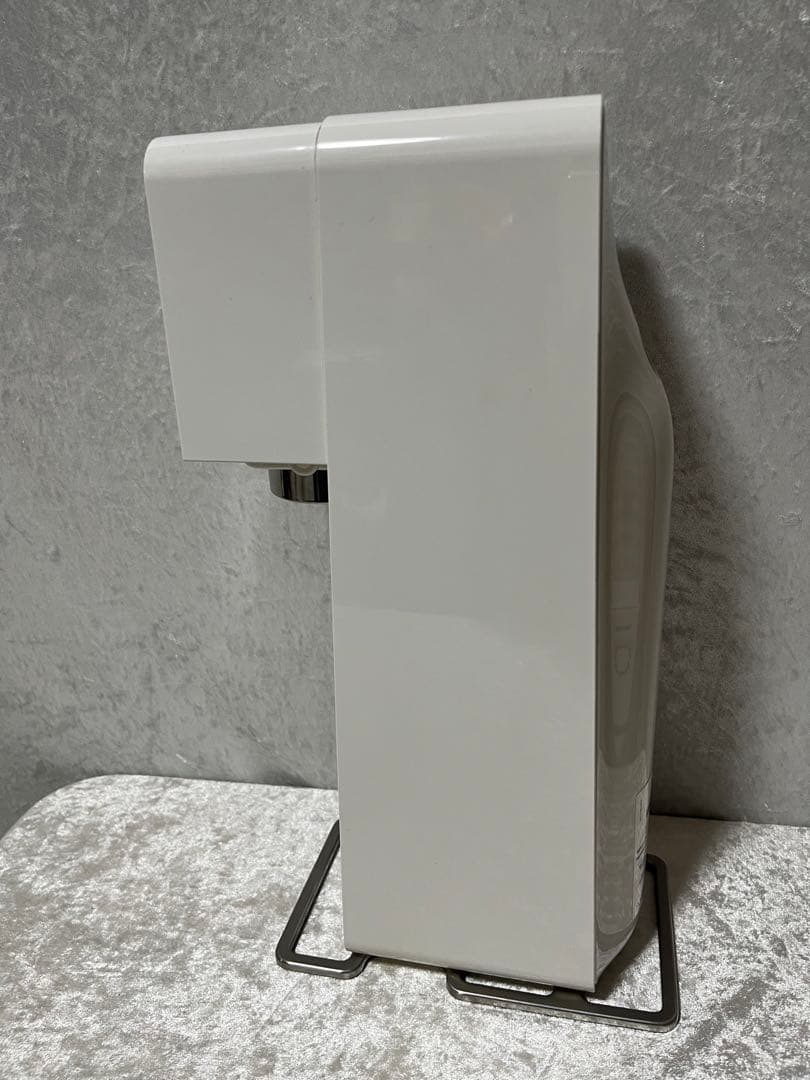 SodaStream Source v3 ガスシリンダー付き 炭酸水メーカー