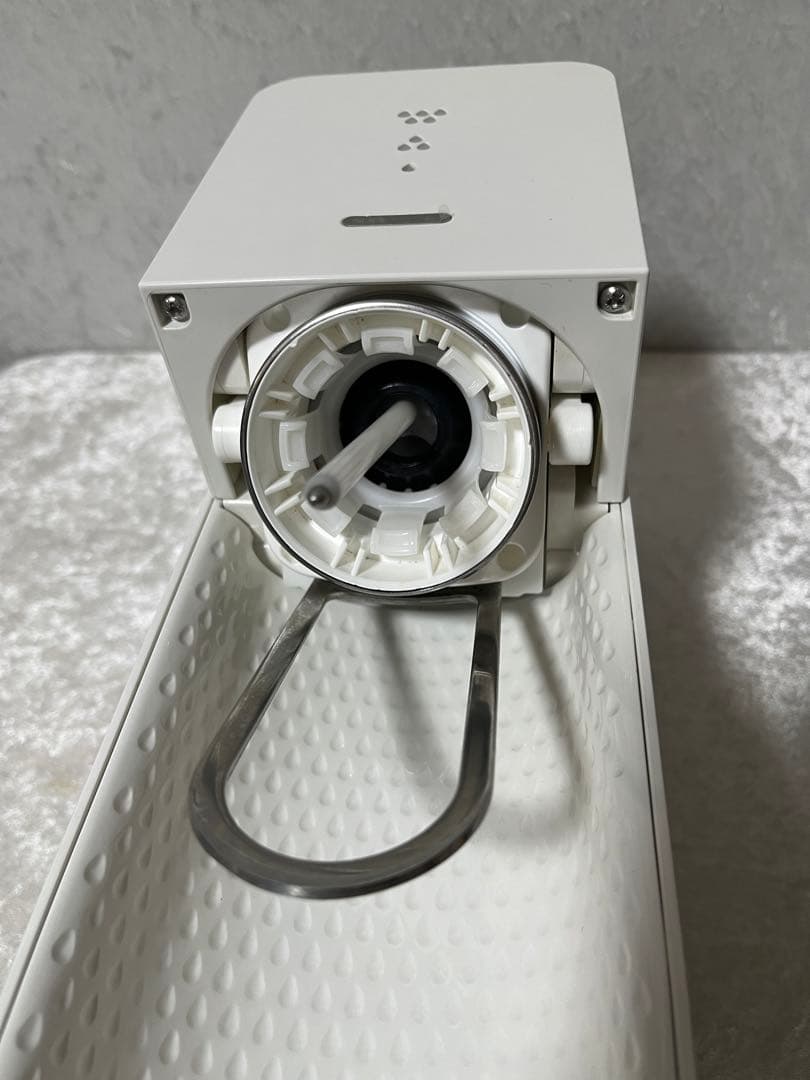 SodaStream Source v3 ガスシリンダー付き 炭酸水メーカー