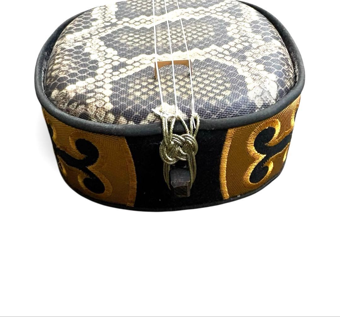 美品　沖縄三線 入門用 初心者向け 人工皮 合皮 三味線 琉球和楽器