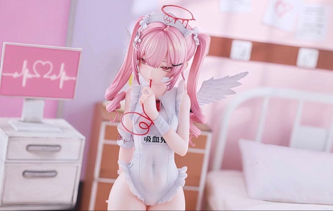 月夜見あい ナース服Ver. 吸血鬼 美少女 見習ナース 26cm